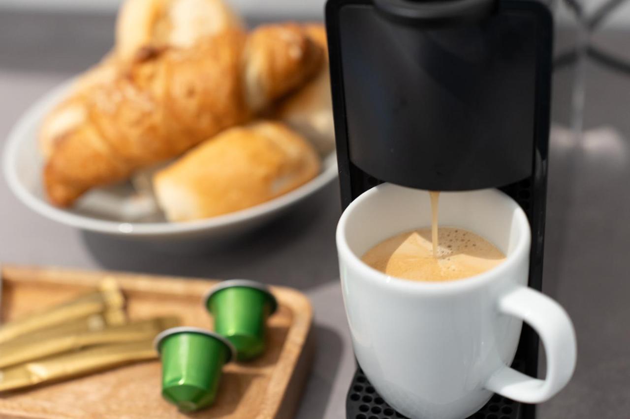 Benville Meissen - Nespresso Kaffee - Smart-Tv - Modern Εξωτερικό φωτογραφία